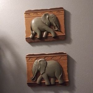 Home interiorTwo Elephant pictures